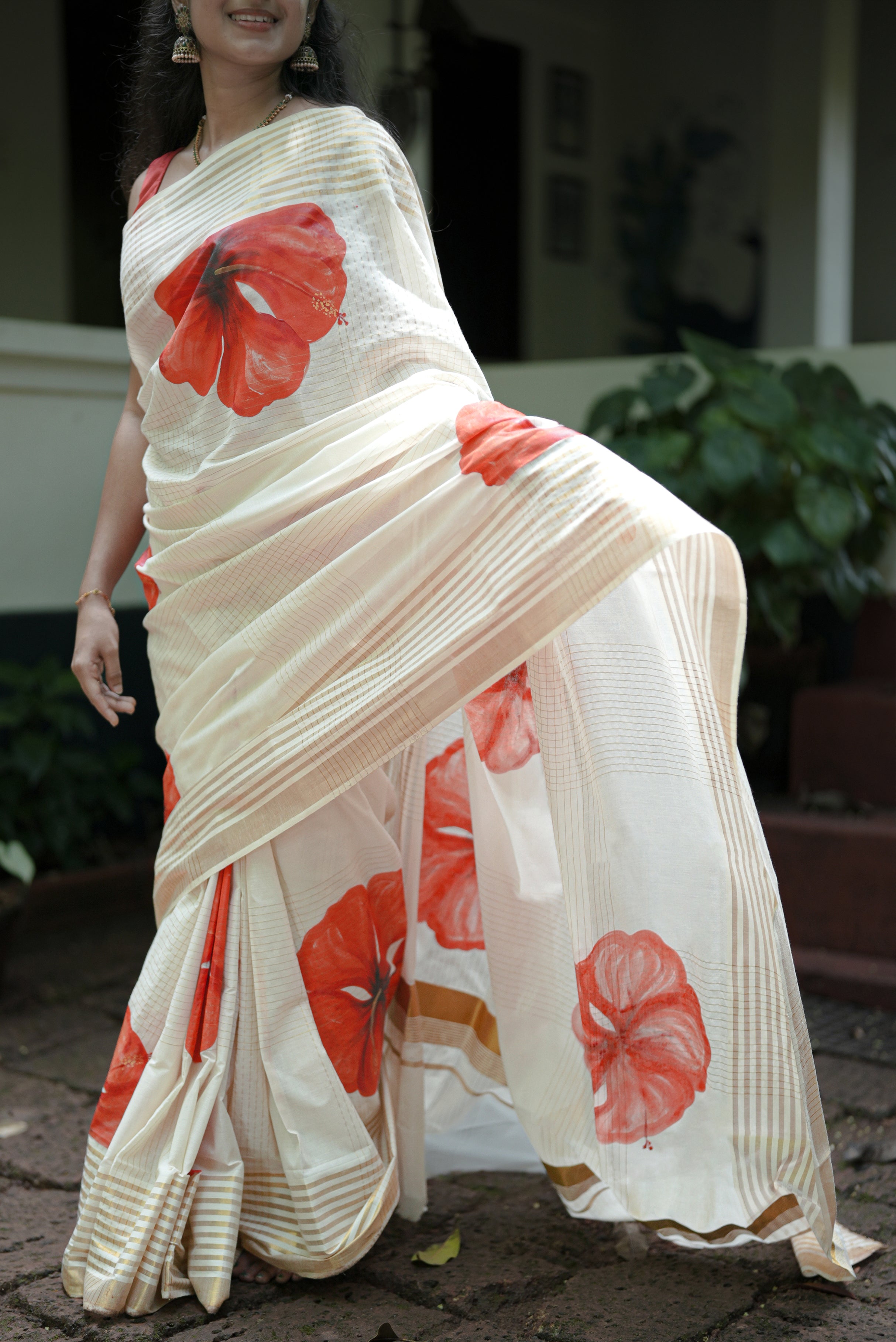 Thiruvona Chembarathi Hand Painted Kerala Saree