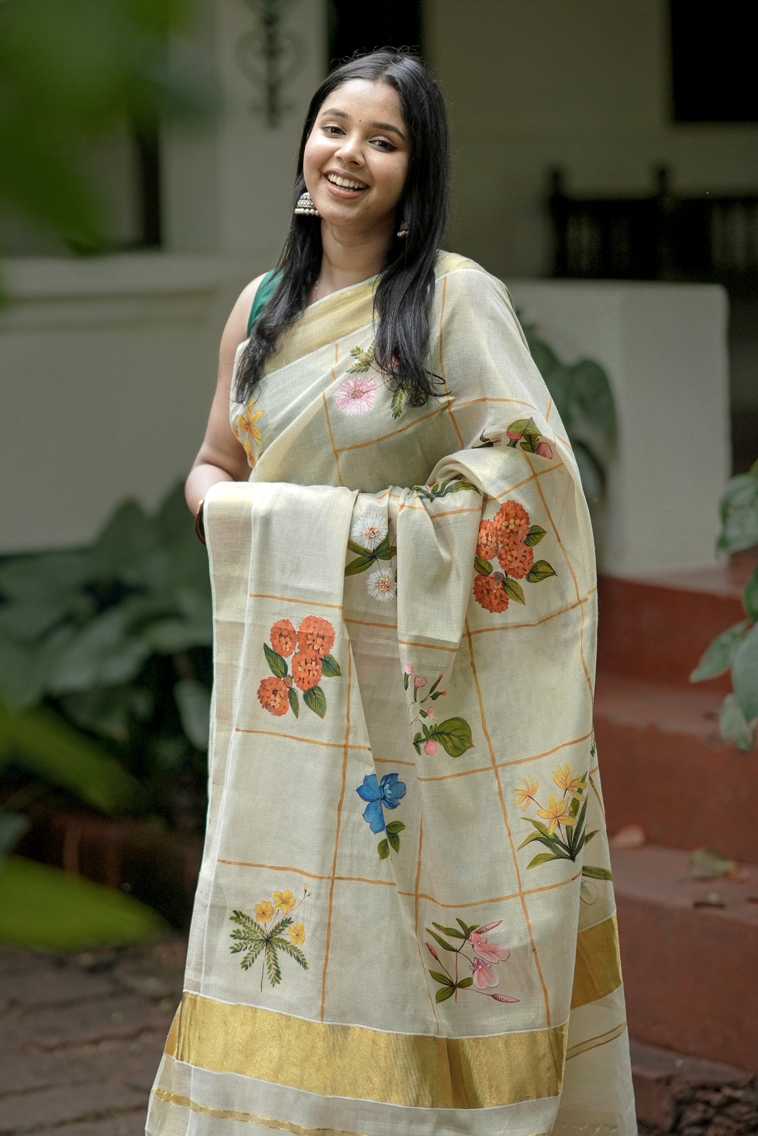 Dashapushpa Vaibhavam Hand Painted Kerala Saree